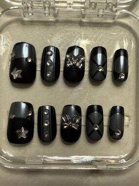Black and Silver Nail Art Set